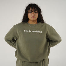 Load image into Gallery viewer, Evolving Crew Neck - Boss Lady Fitt
